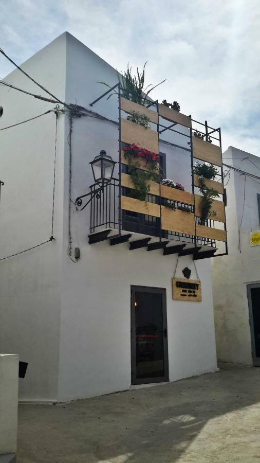 Community Rooms & Wine Favara Exterior foto